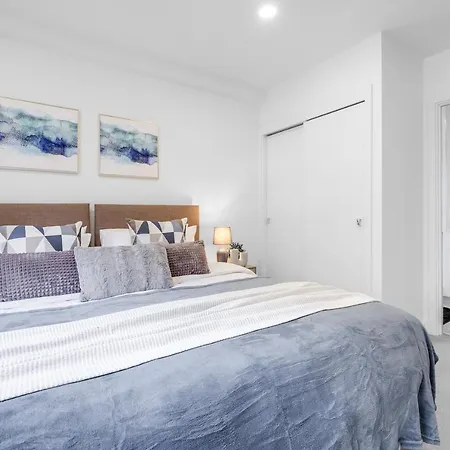Contractors Gem, 2 Bed, Sleeps 6, Bathroom & Ensuite Bedford Exterior photo