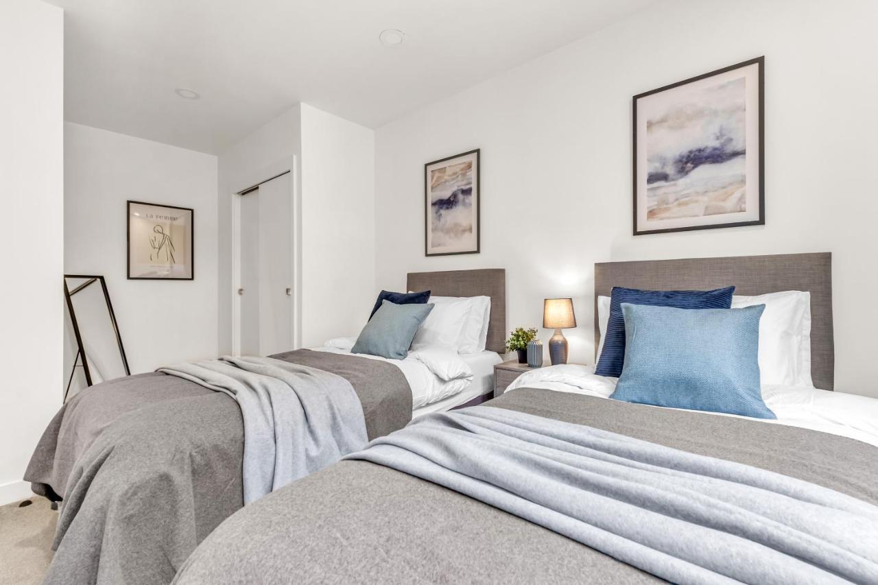 Contractors Gem, 2 Bed, Sleeps 6, Bathroom & Ensuite